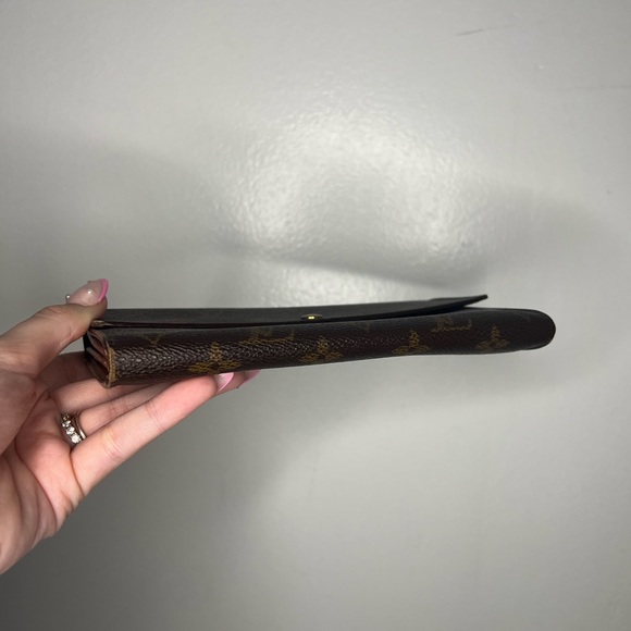 Authentic Louis Vuitton Wallet LV - Picture 4 of 11